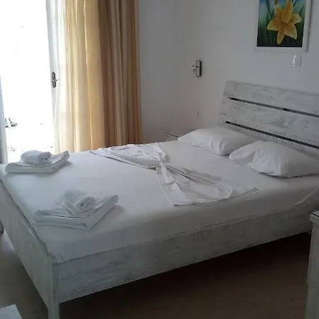 Mare Monte Chora (Ios)